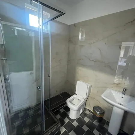 Tafi Apartment *