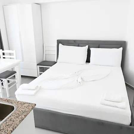 Tafi & Art Space Apartament Shëngjin