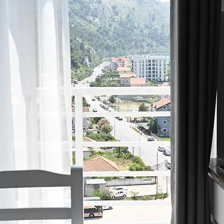 Apartament Tafi & Art Space Shëngjin
