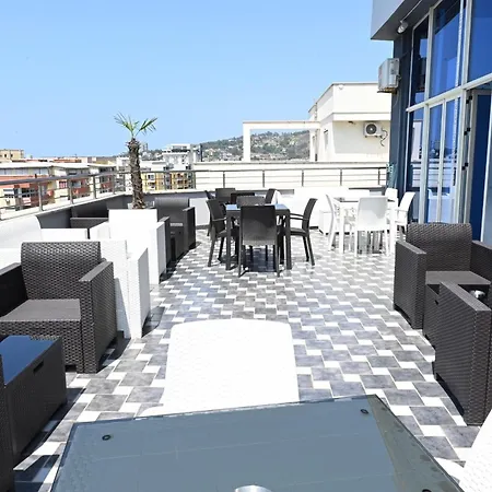 Apartamento Tafi Shëngjin